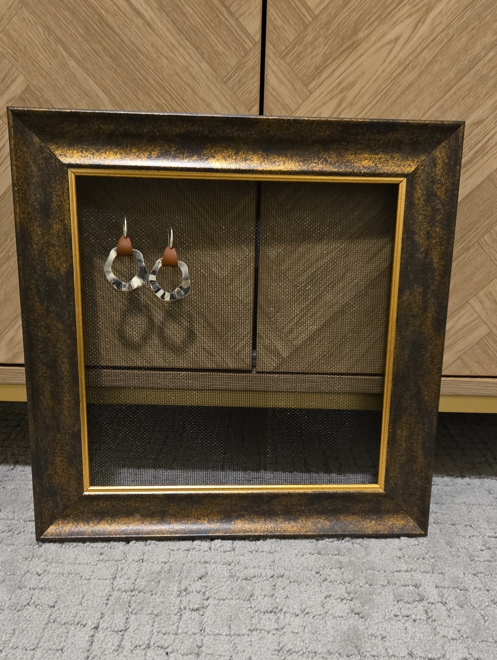 Earring Display 10x10